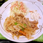 Kicchin Koatto - 牛肉と野菜炒め