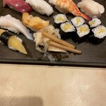 Kaisen Dokoro Sushi Tsune - 