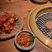 和牛とタン 焼肉 とみ 新橋本店 - 