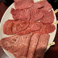焼肉ギュウミー - 