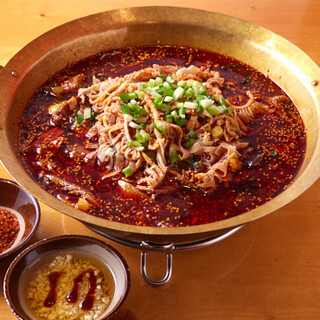 매운맛 조절 가능◎중국 조미료로 완성한《생마이들이 쓰촨풍 조림 포함》