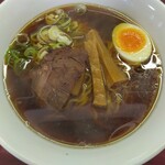 里龍 - 料理写真:醤油ラーメン