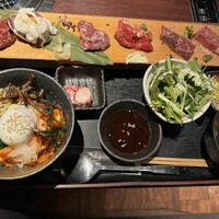 肉匠 牛虎 西中島店 - 