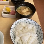 天松 おもて - ご飯、お味噌汁、香の物