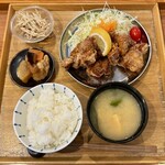 Roe's kitchen - 火曜限定から揚げ定食❗️