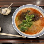 台湾小皿料理 阿里山 - 牛すじビーフン