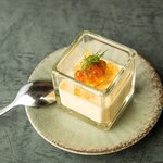 奶油海胆的Fran~清汤和三文鱼籽~