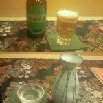 京料理 卯柳 - 最初に頼んだ地ビール（上）と、地酒「神聖 松の翠（みどり）」（下）松の翠は辛口の中にも甘さが口の中に広がり、大変飲みやすさと奥深さを兼ね備えていました