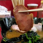 家系ラーメン とらきち家 - 肩ロースチャーシュー