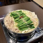 博多もつ鍋 徳永屋 総本店 - 和牛もつ鍋　味噌