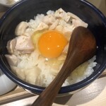 東京 鶏白湯ラーメン ゆきかげ - トリュフ香るTKGのアップ