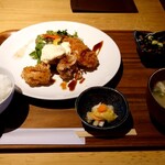 Naono Mise - 本日の日替定食 チキン南蛮とカニクリームコロッケ