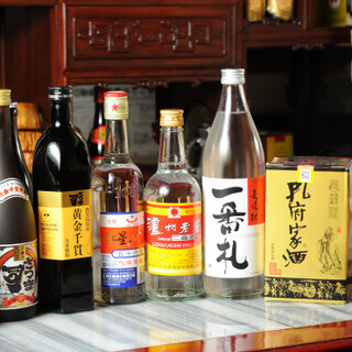 Beer, Shaoxing wine, and even baijiu are all available! All-you-can-drink course (for drinks only) is 2,880 yen