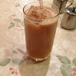 ドリンクはアイスミルクティーにしました