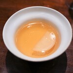 虎峰 - 金華ハムなどの上湯スープ