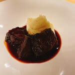 タダシ - 宮崎牛ホホ肉の赤ワイン煮とマッシュポテト
