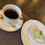 グルマンズ和牛 - デザートの抹茶アイスとコーヒー