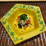 料理屋 植むら - 和え物　松葉蟹　菜の花　黒豆　赤蒟蒻　カラスミ