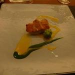 ラ・レゾナンス - お魚料理（金目鯛のポワレとロマネスコ、サフランソース＆スピナッチソース添え）