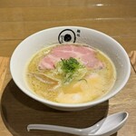 麺処 虵の目屋 - 鶏白湯