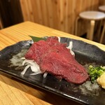 旨い馬肉とレモンサワー 銀邸酒場 - 