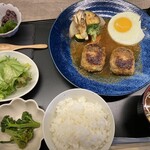 ハンバーグと伊賀牛丼の五右衛門 - 