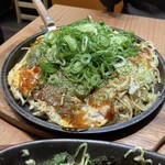 Hiroshima Okonomiyaki Teppanyaki Kurahashi - 