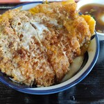 伊勢屋 - ビジュアル＋厚み＋ボリュームに驚嘆のカツ丼