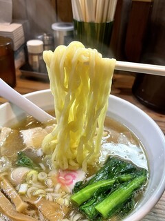 銀座 朧月 - 平打ちちぢれ麺