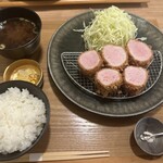 Tonkatu butashou - 三重県産 松坂豚（ヒレ膳）