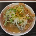 魚菜酒房 一休 - 甘～い激甘な味付けのもつ煮込み