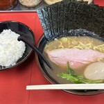 横浜ラーメン 田上家 - 