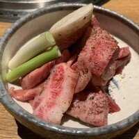 柳橋焼にく わにく - 