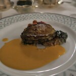 メインダイニング - 活アワビのステーキ　川奈ホテル特製雲丹風味のクリームソース