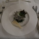 メインダイニング - サザエの香草バター風味の壷焼　川奈ホテル風