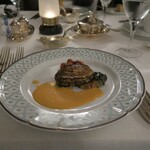 メインダイニング - 活アワビのステーキ　川奈ホテル特製雲丹風味のクリームソース