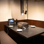 韓感 - ６名個室