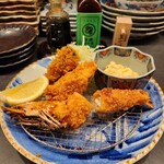 居酒屋 うちやま - 大海老と牡蠣のフライ