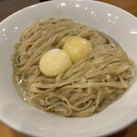 蕾 - 蕾の卵かけ麺(卵は、たむらの白卵を使用)