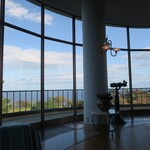 サンパーラー - 内観