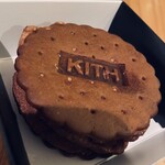 KITH TREATS - 