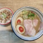 麺100％ - 