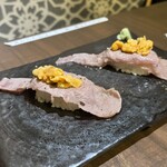 全席個室居酒屋 国産和牛肉寿司と海鮮 とろけ酒場 - 