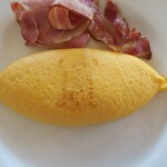 メインダイニング - オムレツ（焼印）