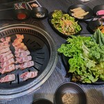 ヨプの王豚塩焼 熟成肉専門店 - 