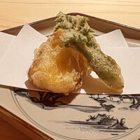 鮨 由う - 