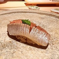 鮨 由う - 