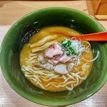 焼きあご塩らー麺 たかはし - 焼きあご塩らー麺