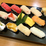 Nihombashi Sushi Tetsu - ランチにぎりセット