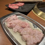 焼肉ホルモン 山水縁 - 